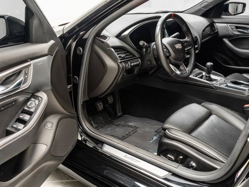 Used 2022 Cadillac CT5 V Blackwing image 23