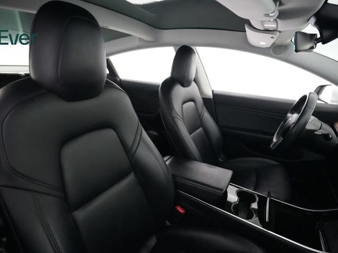 Used 2018 Tesla Model 3 Long Range RWD image 23