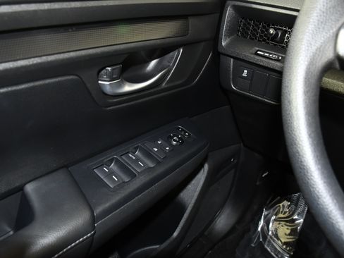 Certified 2023 Honda CR-V LX image 31