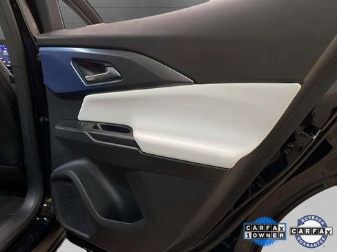 Used 2025 Chevrolet Equinox EV LT w/ Convenience Package image 72