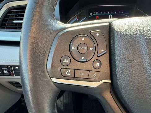 Used 2023 Honda Odyssey EX-L image 15