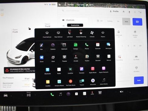 Used 2023 Tesla Model 3 Performance image 20