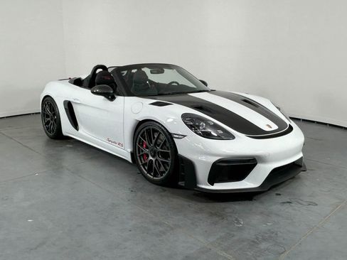 Used 2024 Porsche 718 Boxster Spyder RS RWD image 9