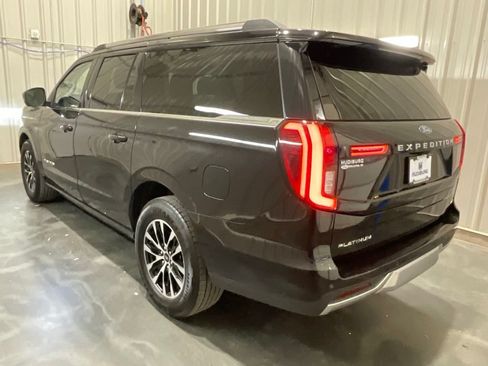 Used 2025 Ford Expedition Max Platinum AWD/4WD image 24