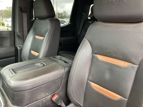 Used 2021 GMC Sierra 1500 AT4 w/ AT4 Value Package image 9