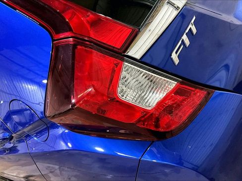 Used 2018 Honda Fit EX image 8