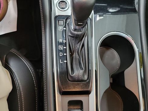 Used 2020 Nissan Altima 2.5 SL AWD/4WD image 38