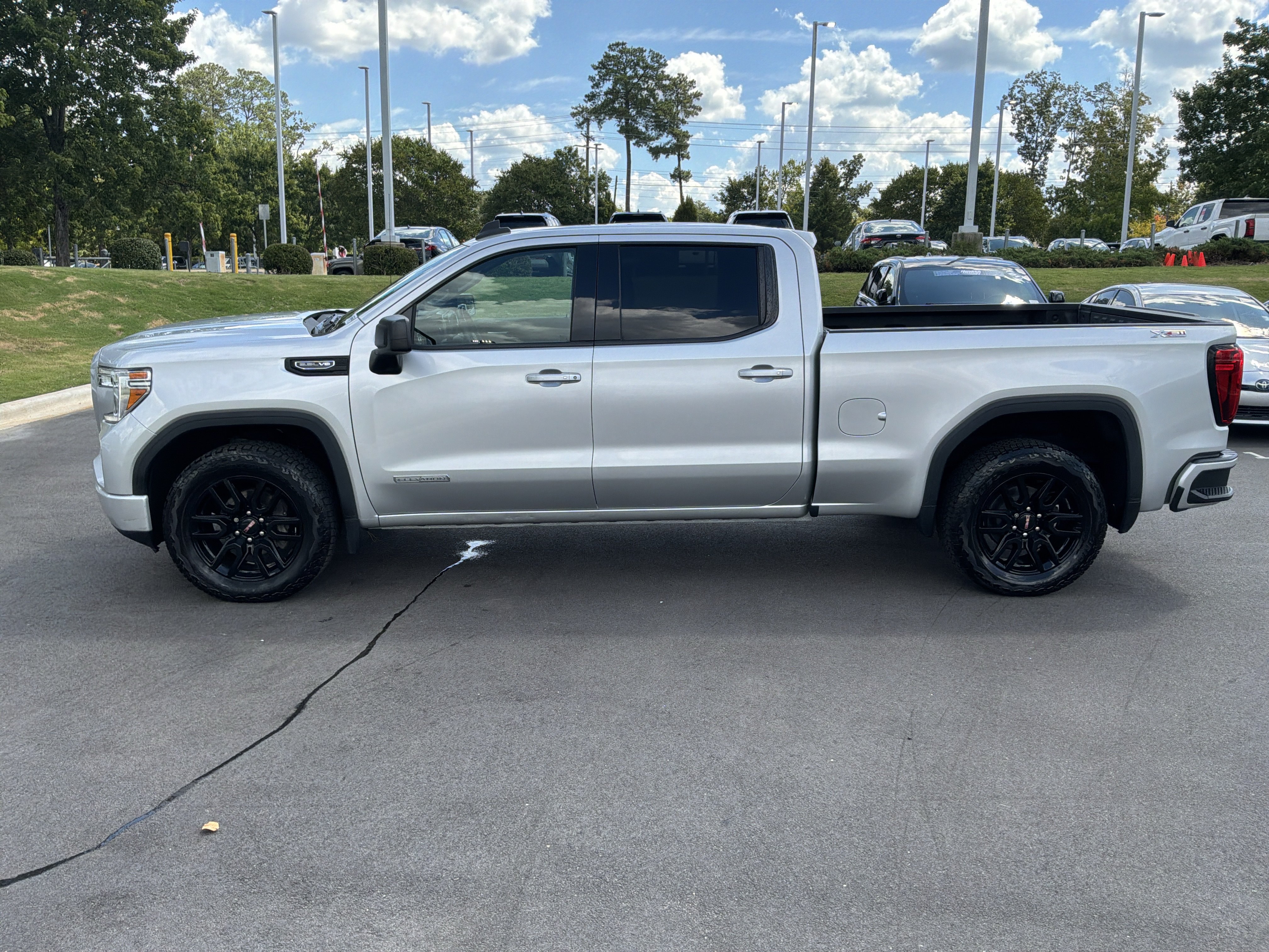 Used 2021 GMC Sierra 1500 Elevation w/ Preferred Package AWD/4WD image 7