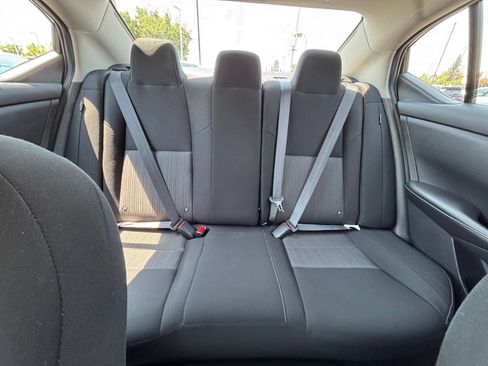 Used 2025 Nissan Sentra SV FWD image 36