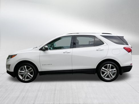 Used 2018 Chevrolet Equinox Premier AWD/4WD image 4