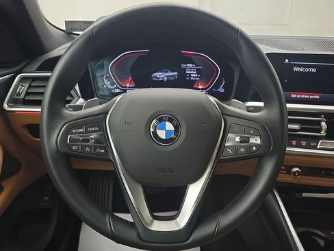 Certified 2022 BMW 430i Convertible w/ Convenience Package image 15