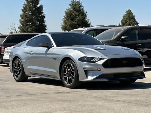 Used 2022 Ford Mustang GT Premium RWD image 10