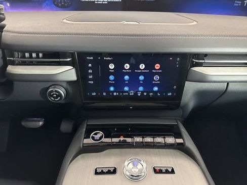 New 2025 Lincoln Navigator L Reserve w/ Jet Appearance Package image 11