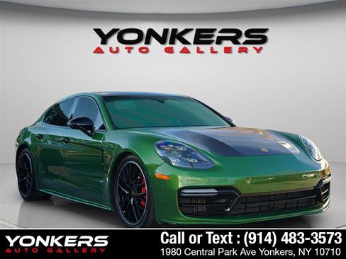 Used 2019 Porsche Panamera GTS image 13
