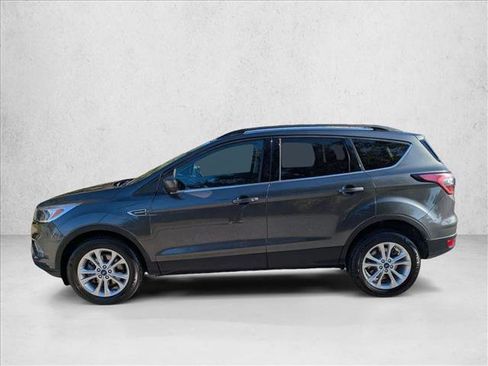 Used 2018 Ford Escape SE w/ Ford Safe & Smart Package image 9