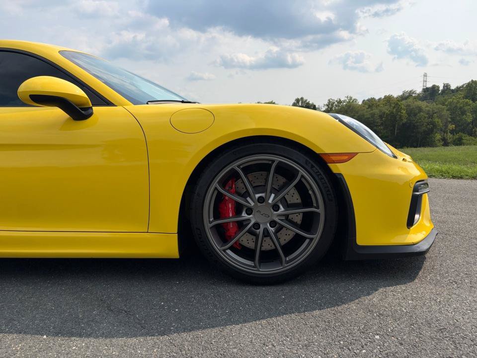 Used 2016 Porsche Cayman GT4 RWD image 11