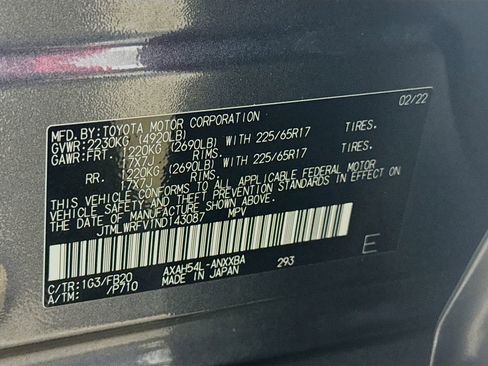 Used 2022 Toyota RAV4 LE image 31