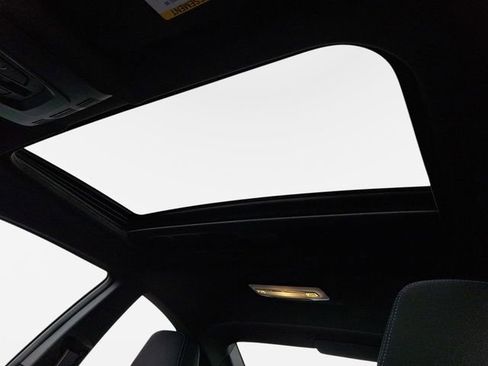 Used 2021 BMW M2 Competition w/ Executive Package image 18