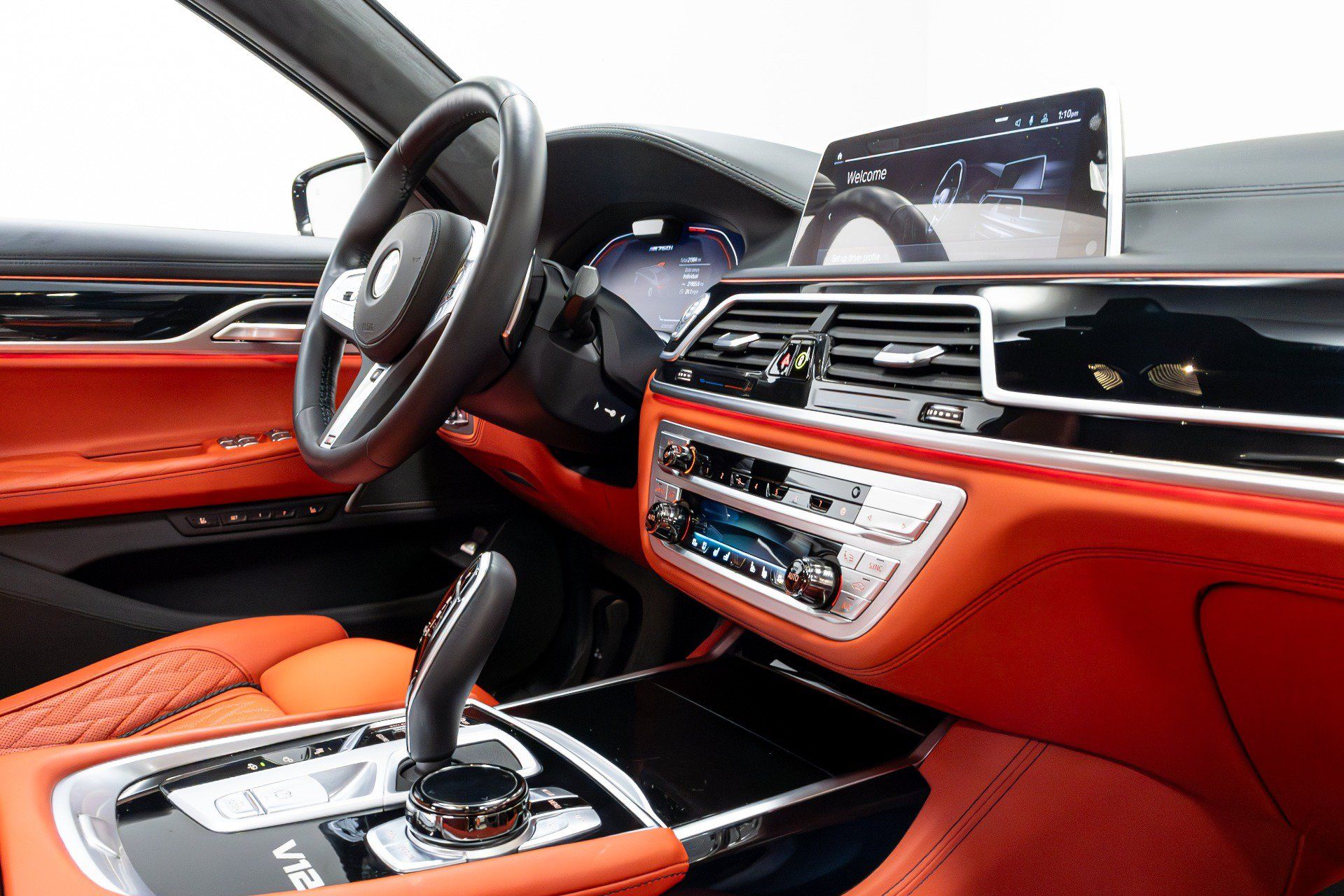 Used 2022 BMW M760i xDrive AWD/4WD image 26