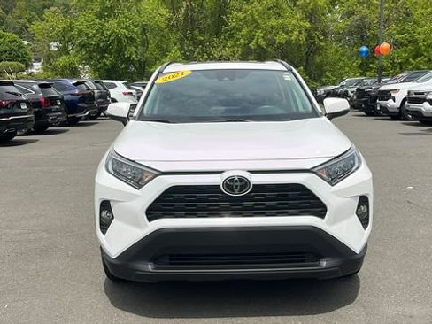 Certified 2021 Toyota RAV4 XLE w/ Convenience Package FWD image 2