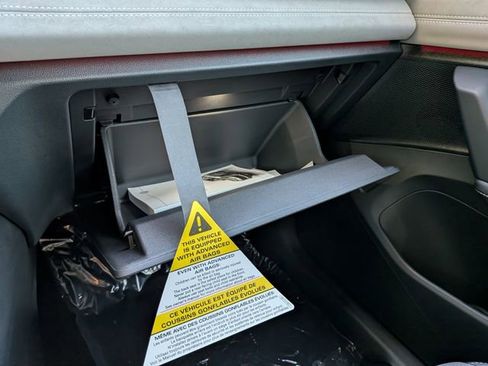 New 2026 Volkswagen Tiguan SE R-Line image 25