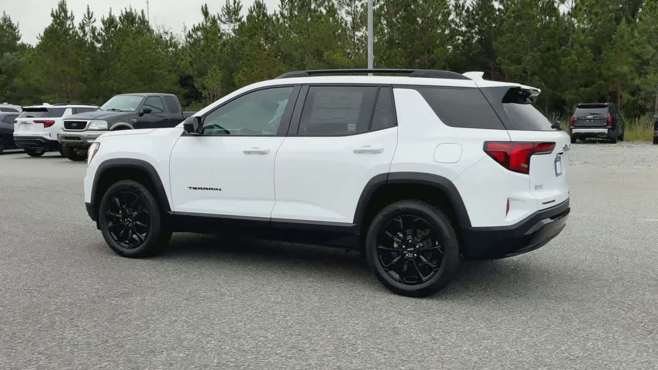 New 2027 GMC Terrain Elevation w/ Elevation Premium Package FWD image 6