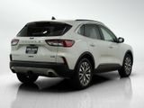 Used 2020 Ford Escape Titanium image 5