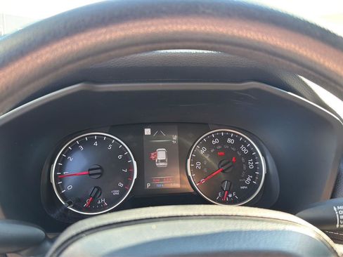 Used 2022 Toyota RAV4 LE FWD image 21