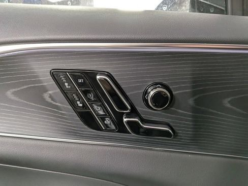 New 2026 Cadillac Lyriq Luxury image 15