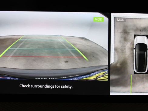 New 2026 Nissan Kicks SR w/ Cold Weather Package image 12