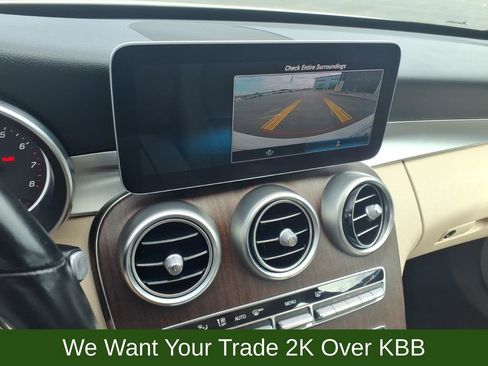 Used 2019 Mercedes-Benz C 300 4MATIC Sedan image 25