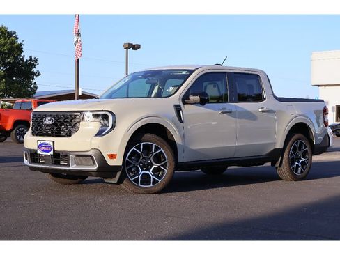 Used 2025 Ford Maverick Lariat AWD/4WD image 18