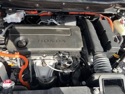 Used 2024 Honda CR-V Sport Touring image 17