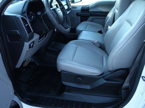 Used 2019 Ford F250 XL w/ Power Equipment Group image 18