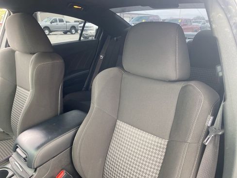 Used 2021 Dodge Charger GT w/ Blacktop Package image 13