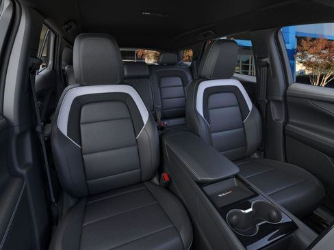 New 2026 Chevrolet Blazer EV LT image 16