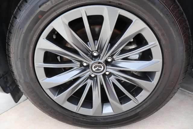 Used 2025 MAZDA CX-70 3.3 Turbo w/ Preferred Package AWD/4WD image 42