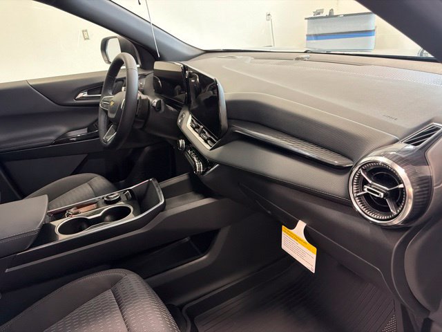 New 2027 Chevrolet Equinox LT AWD/4WD image 24