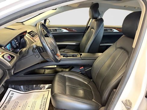 Used 2015 Lincoln MKZ Sedan 4D w/ Equipment Group 101A Select image 10