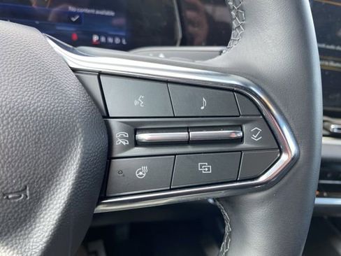 Used 2026 Chevrolet Equinox LT image 13