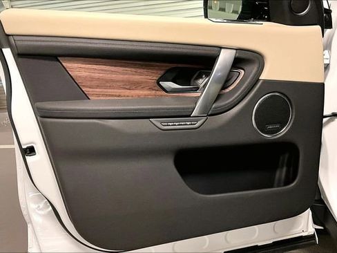 Certified 2025 Land Rover Discovery Sport S image 26