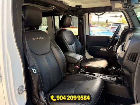 Used 2017 Jeep Wrangler Unlimited Sahara w/ Connectivity Group AWD/4WD image 34