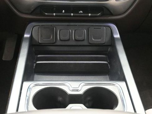Used 2018 Chevrolet Silverado 1500 LT w/ All Star Edition AWD/4WD image 21