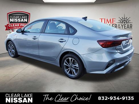 Used 2024 Kia Forte LXS FWD image 5