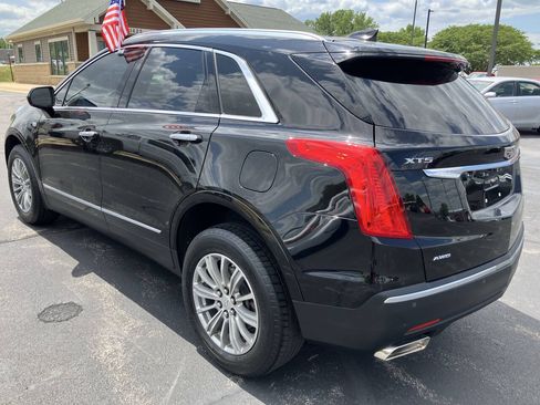 Used 2018 Cadillac XT5 Luxury w/ Driver Awareness Package AWD/4WD image 7