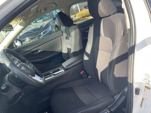 Certified 2023 Nissan Sentra SV image 16