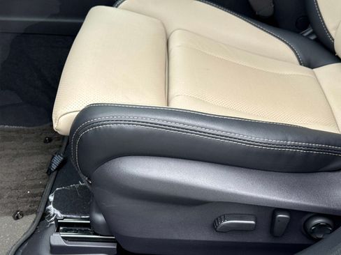 Certified 2025 Subaru Outback Limited AWD/4WD image 22