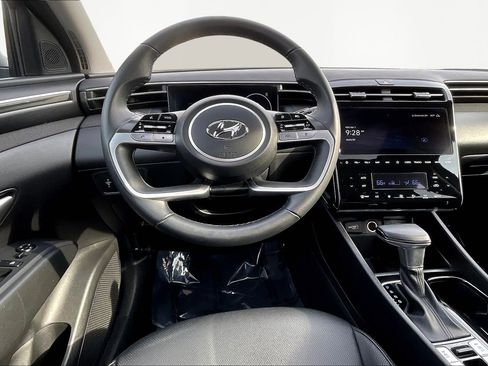Used 2024 Hyundai Tucson SEL w/ Convenience Package image 9