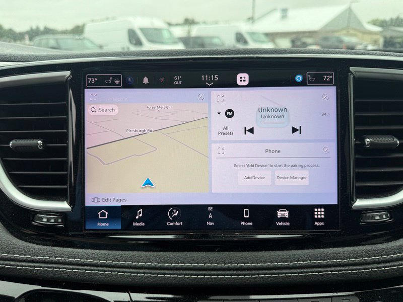 Used 2023 Chrysler Pacifica Limited w/ Uconnect Theater Family Group AWD/4WD image 11