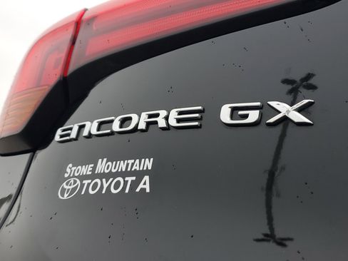 Used 2025 Buick Encore GX Preferred image 7